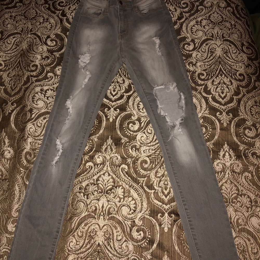 High rise Vibrant MIU gray distressed jeans